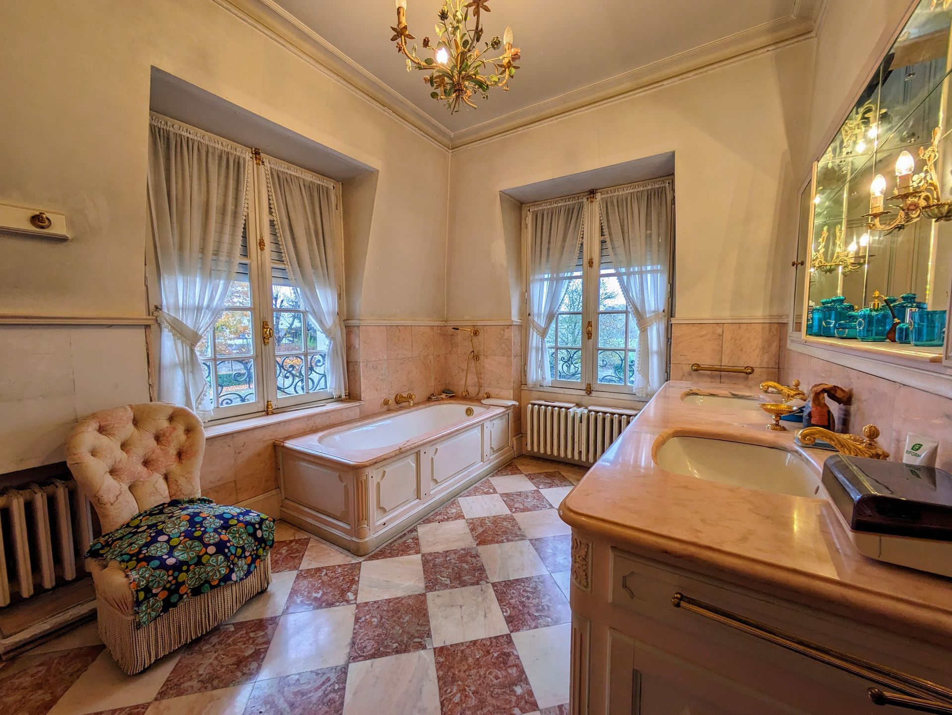 Villa Odos, Maison Odos, Maison avec piscine Odos, Maison style château Odos, Immobilier Soumoulou, Immo64 Soumoulou 
