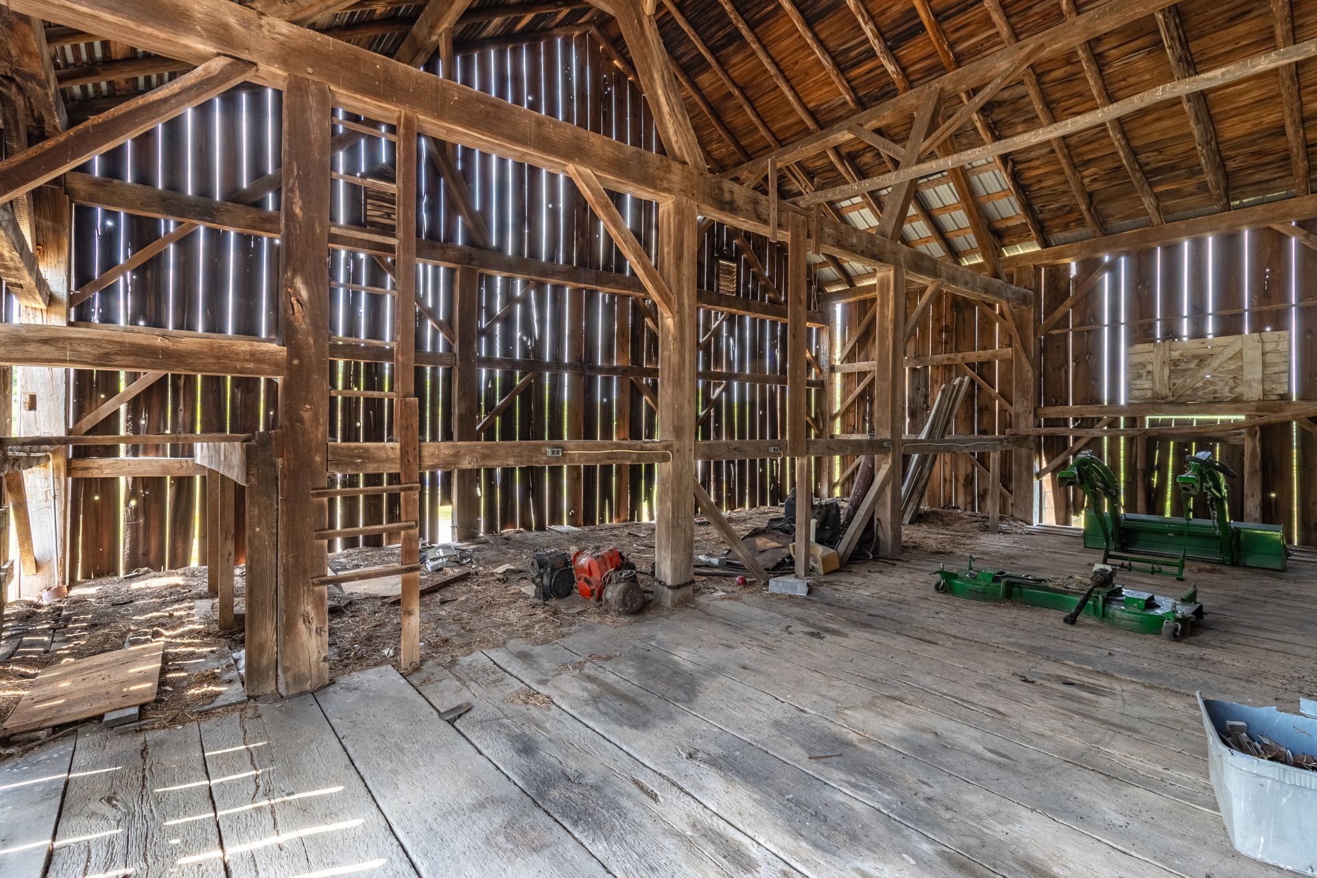 Bay & Bent | Reclaimed Heritage Barns | Pennsylvania