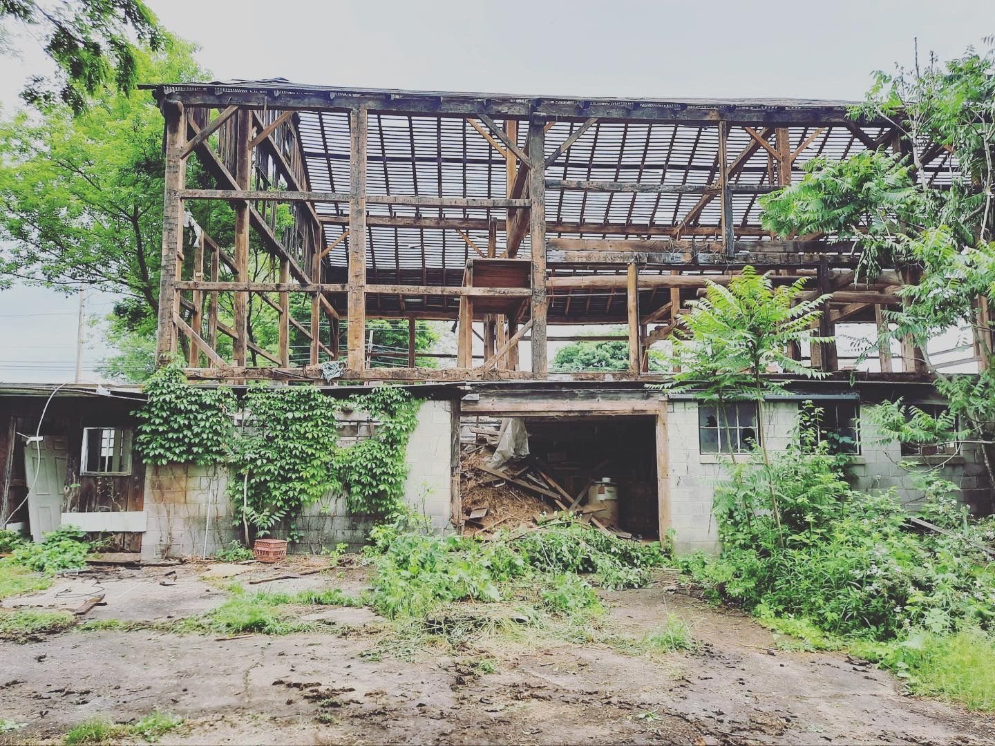 Build a new luxury home using a heritage barn