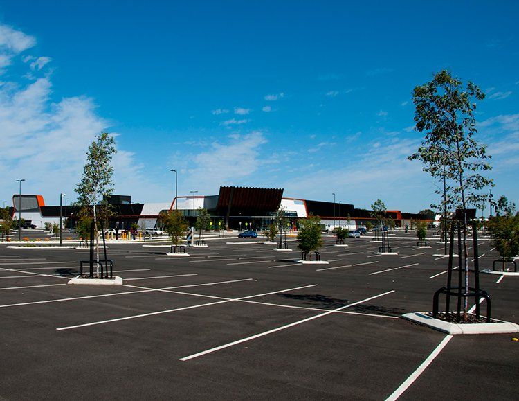 Shopping Mall Parking Lot — Leicester, VT — Witherbee Paving Shopping Mall Parking Lot — Leicester, VT — Witherbee Paving