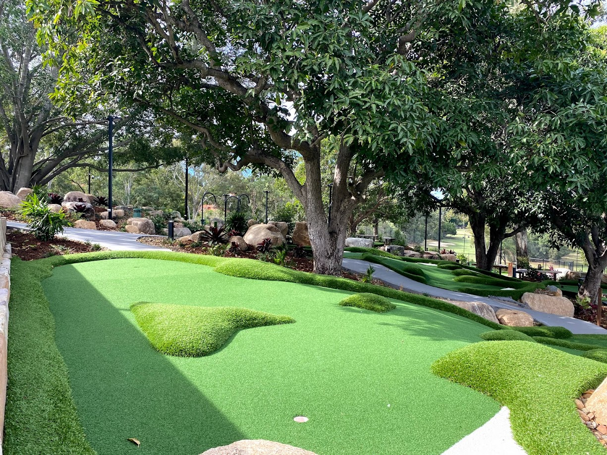 St Lucia Mini Golf2