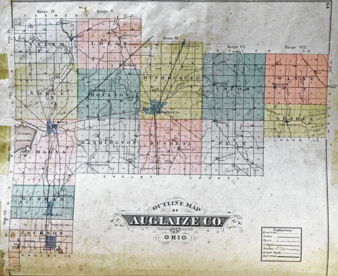 Outline map of Auglaize County, Ohio, with color-coded townships and labeled towns and features.