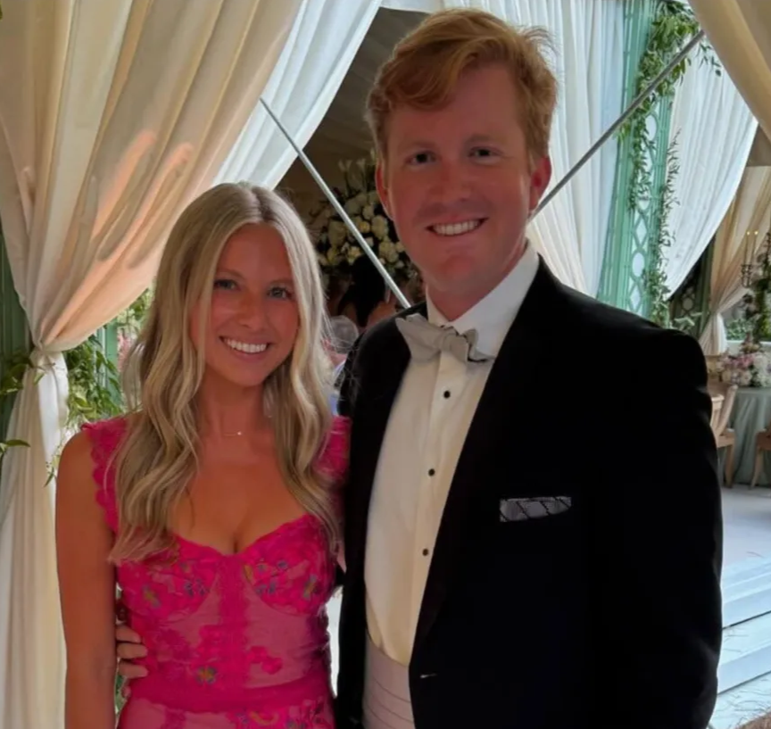 Image of a Happy Couple. Register for Your Wedding at McAdams in Columbia, MO. Call Today.