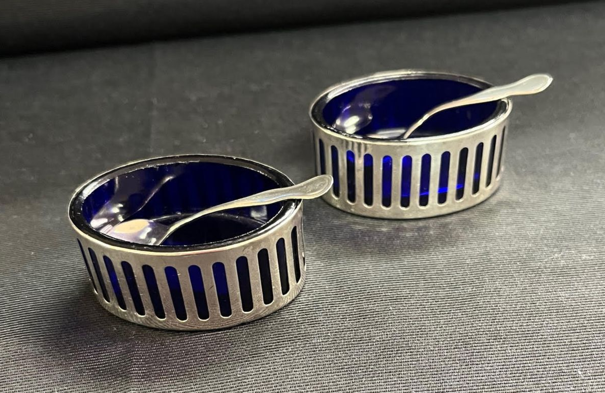McAdams' Ltd. in Columbia, MO | Wedding Registry | Kate-Conley Hughes & William Howell