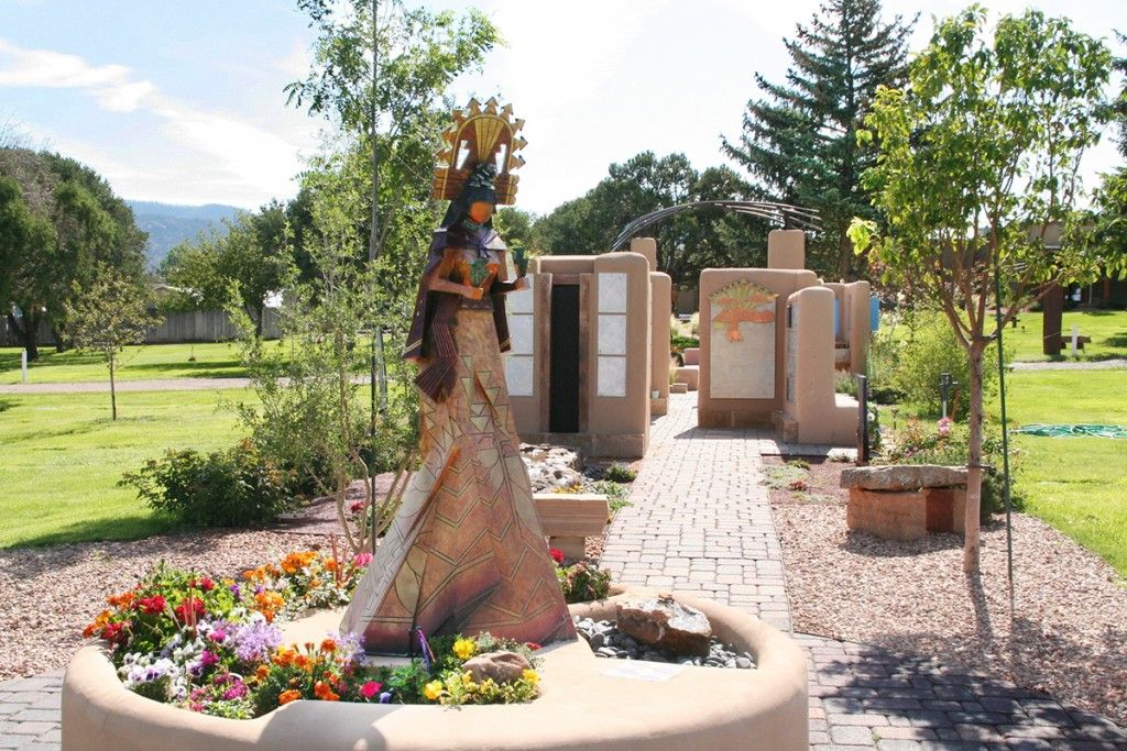 Santa Fe Memorial Gardens | Rivera Family Funerals & Cremations