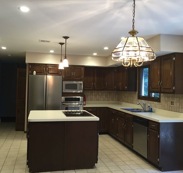 Traditional Kitchen Remodel by American Home Remodeling project photo
