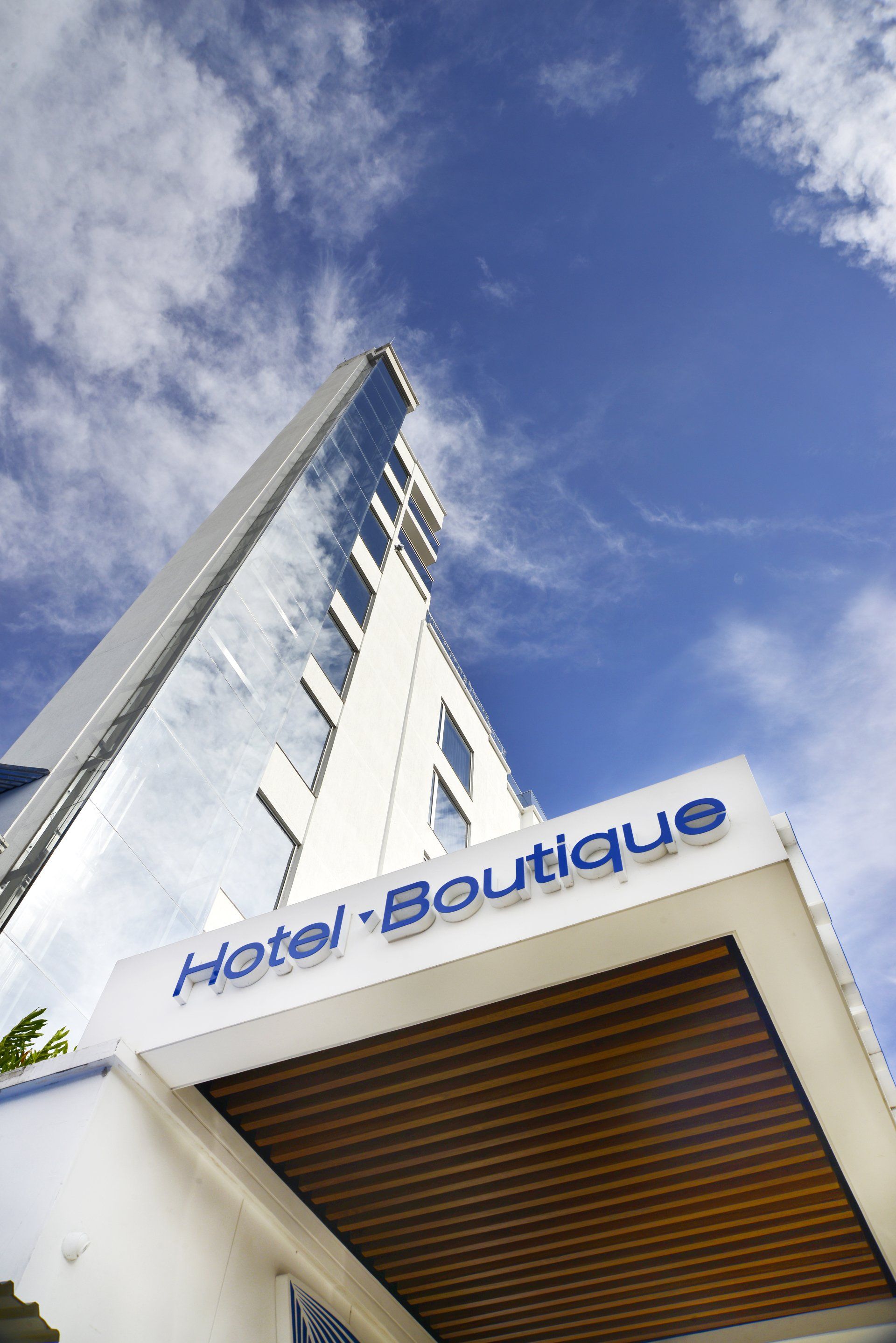 Fachada Hotel Barbosa Santander Turrim Dei