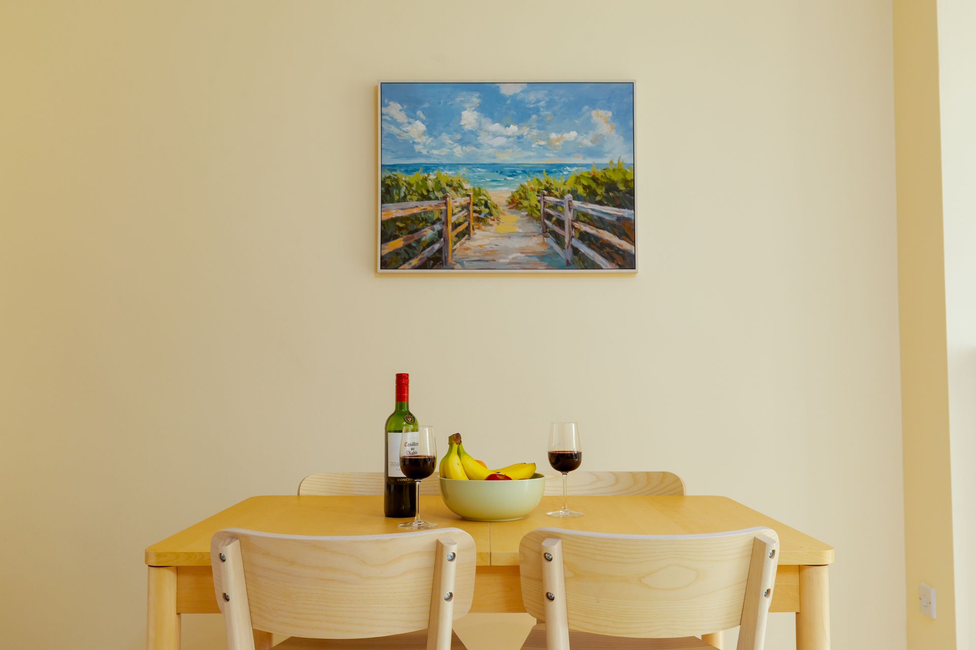  Galway Lakeside Apartment Dining Table 