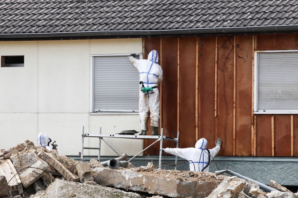 Removing Asbestos on Wall — Asbestos Removal in Sunshine Coast, QLD