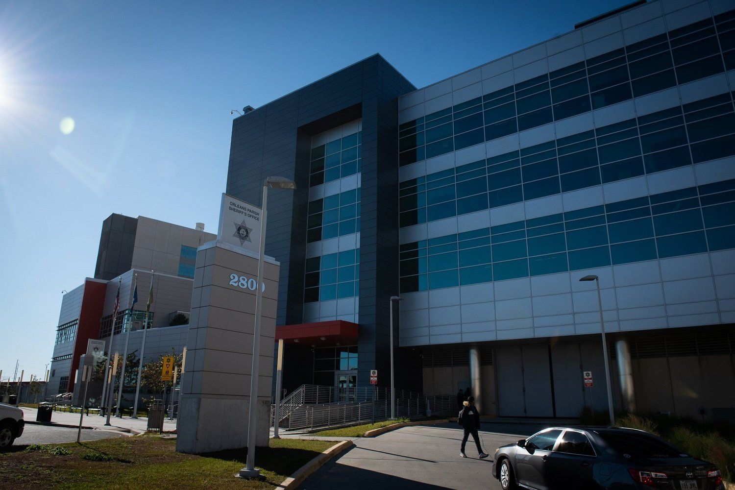 how can i get someone out of jail in new orleans office of lance robinson