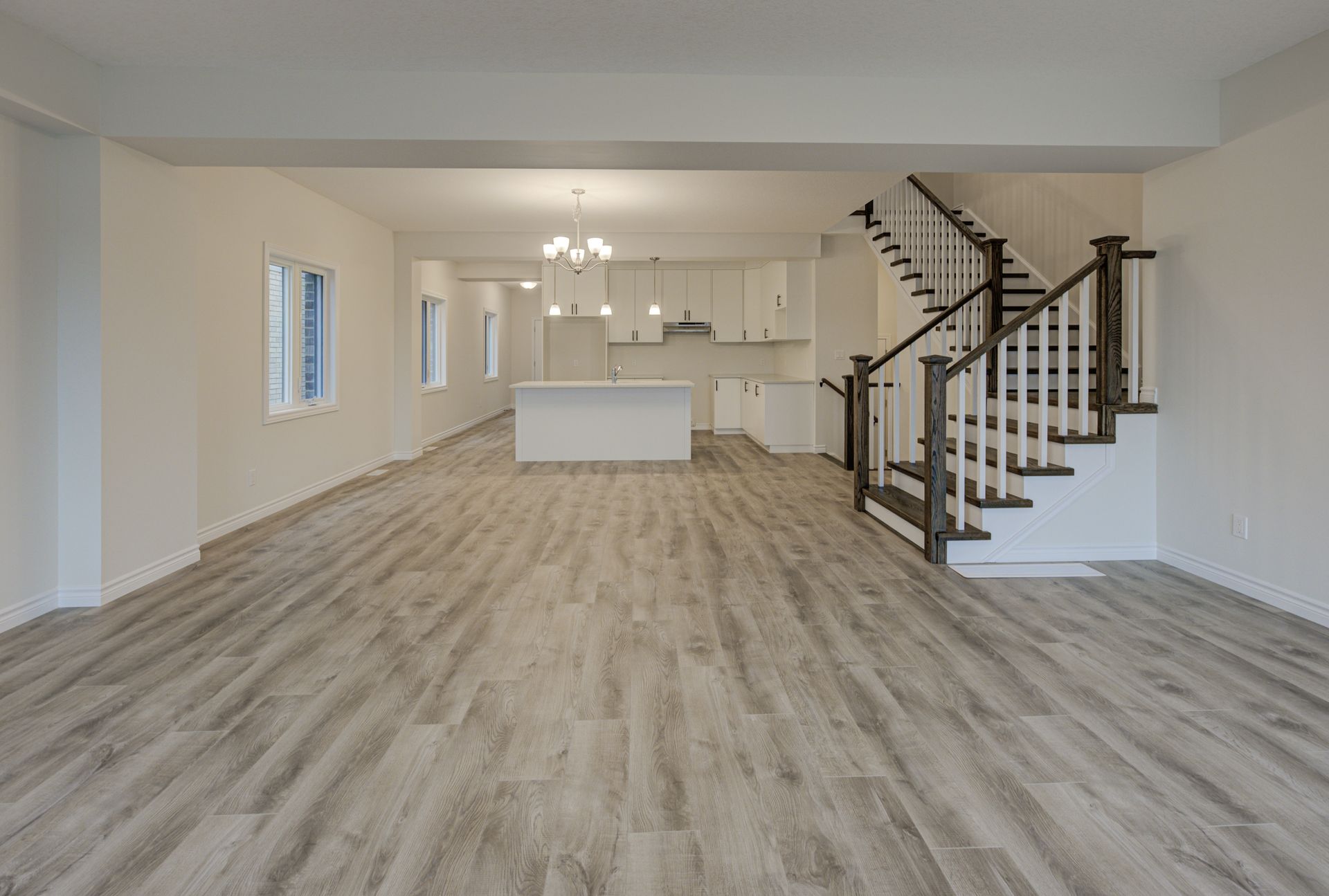 Move-in ready single detached home in Stratford, ON - 353 Bradshaw Drive
