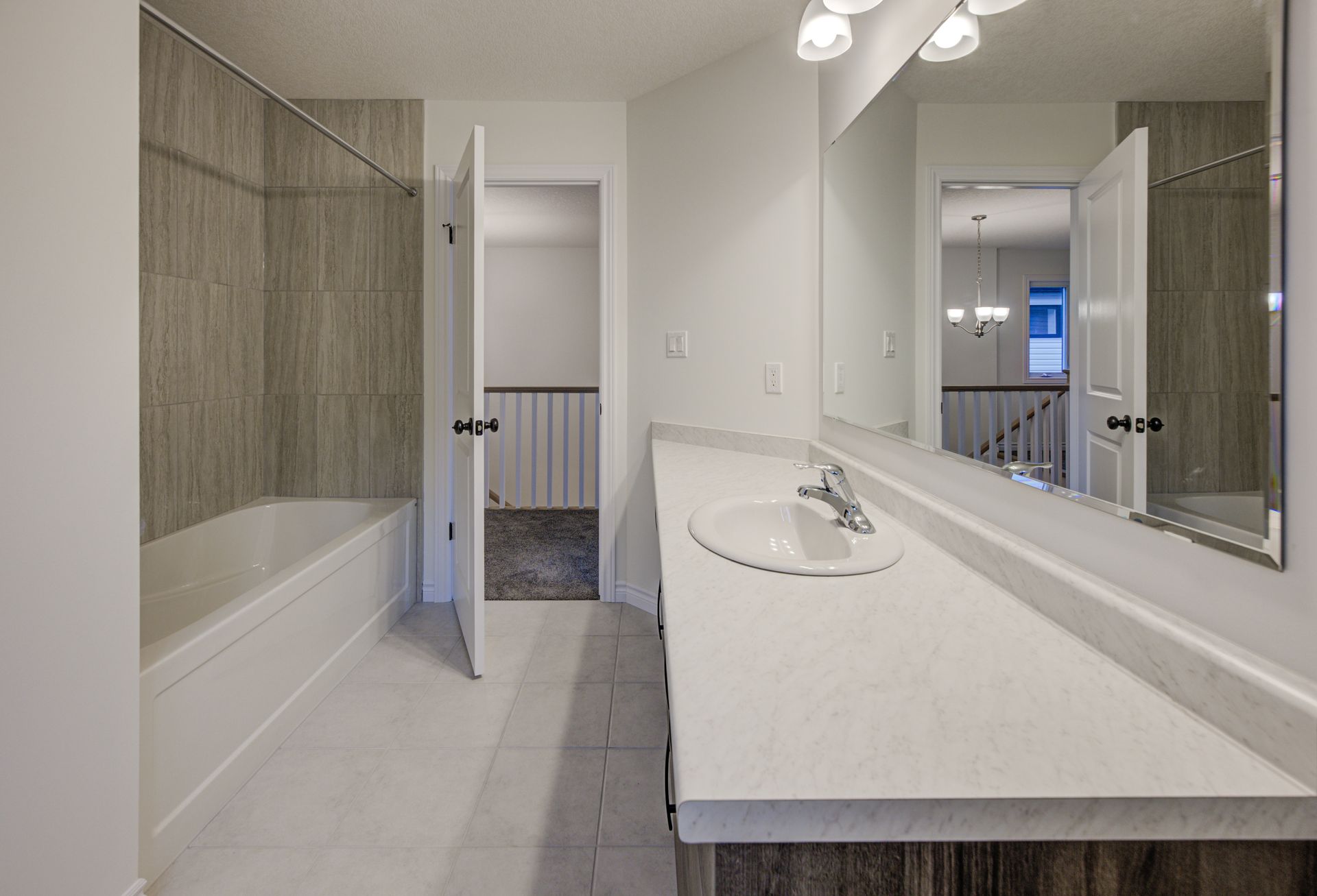Move-in ready single detached home - 349 Bradshaw Drive, Stratford