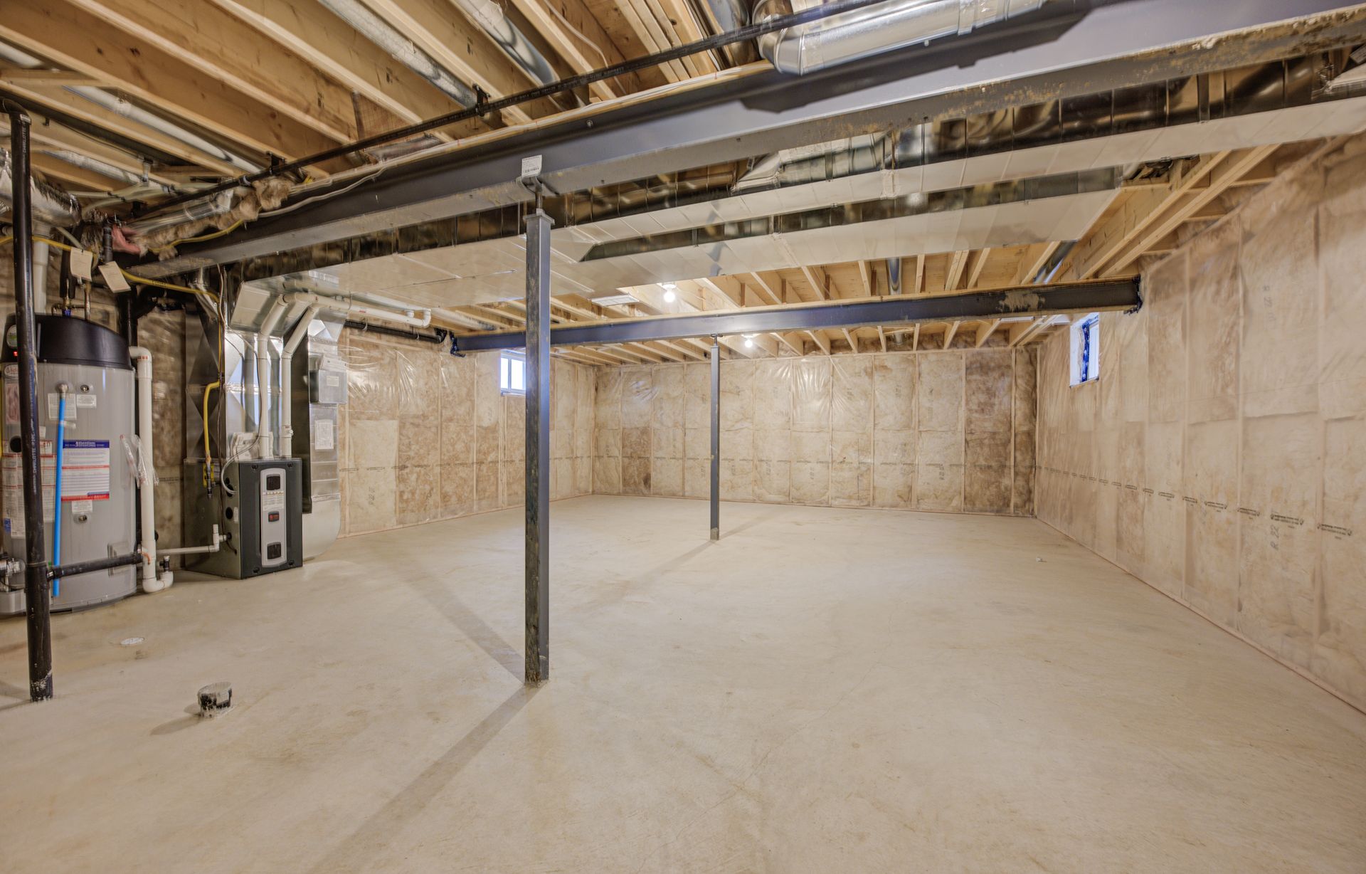 Move-in ready single detached home in Stratford, ON - 353 Bradshaw Drive