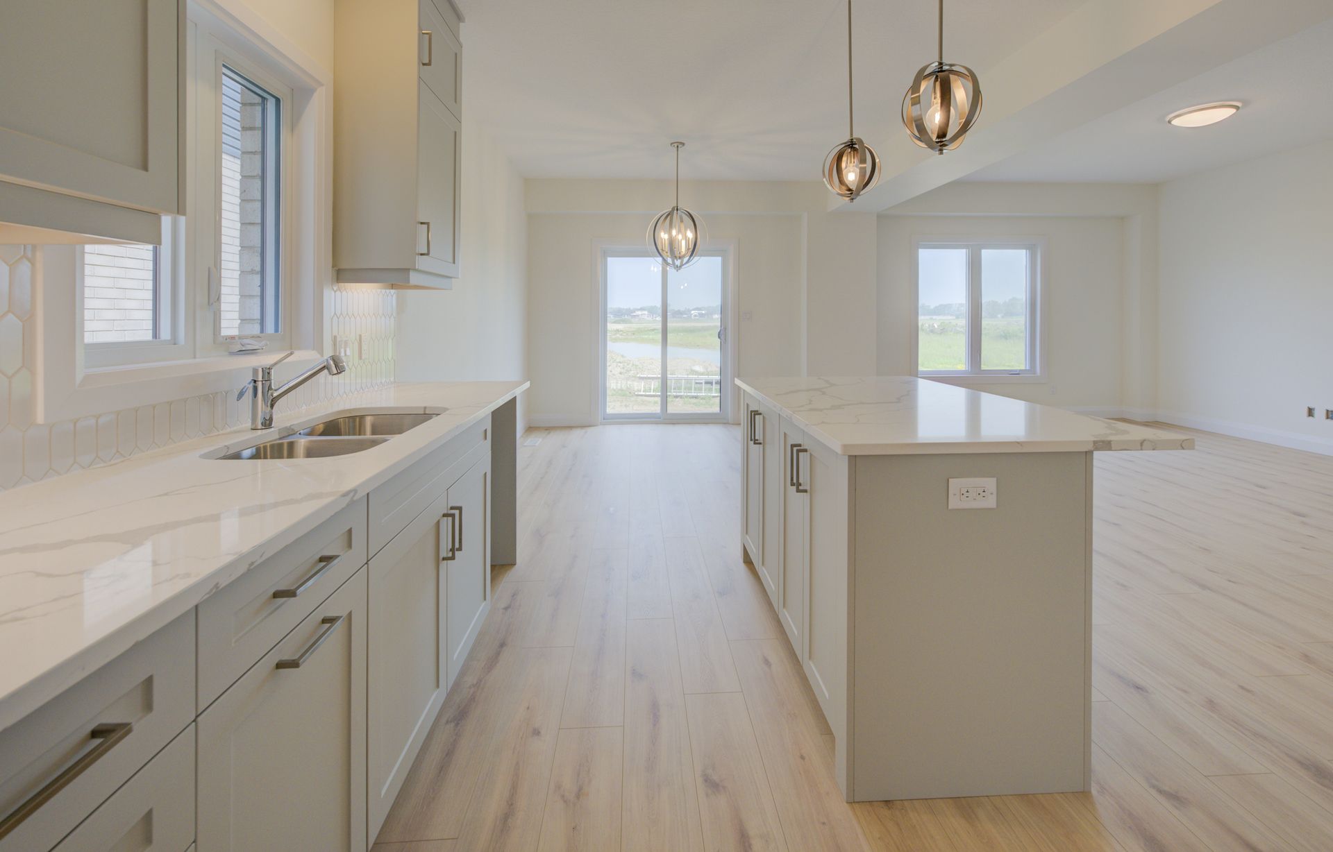 Move-in ready single detached home in Stratford, ON - 345 Bradshaw Drive