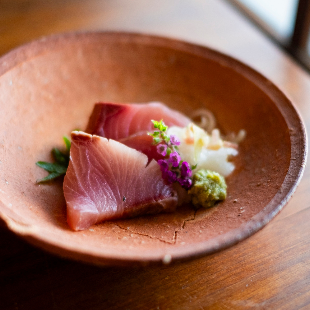raw hiramasa