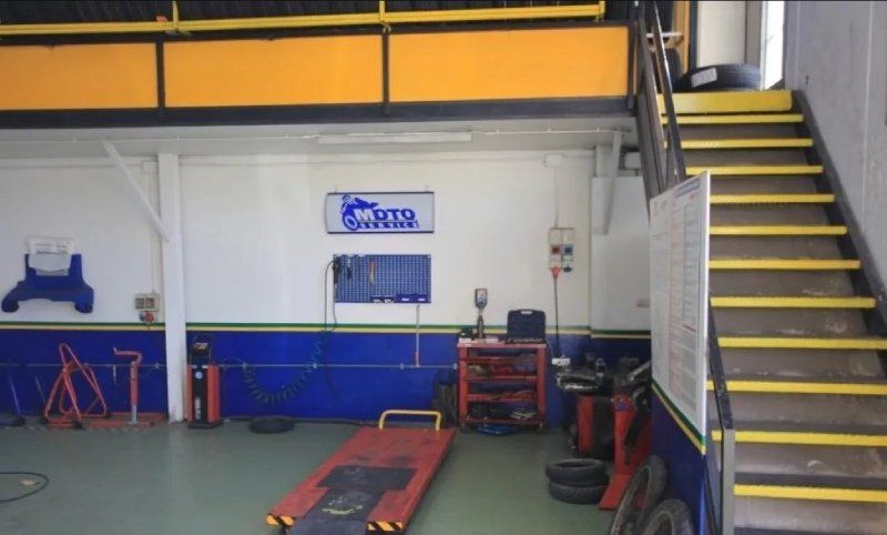 Interno autofficina