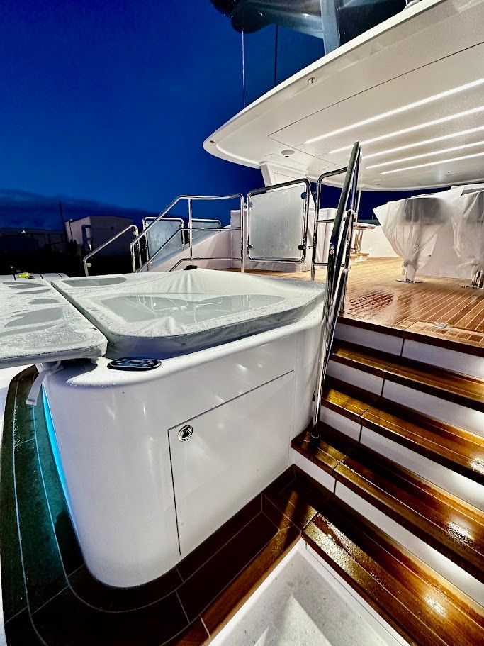 Stainless steel railings by Tanner Manufacturing on a Westport yacht. 
