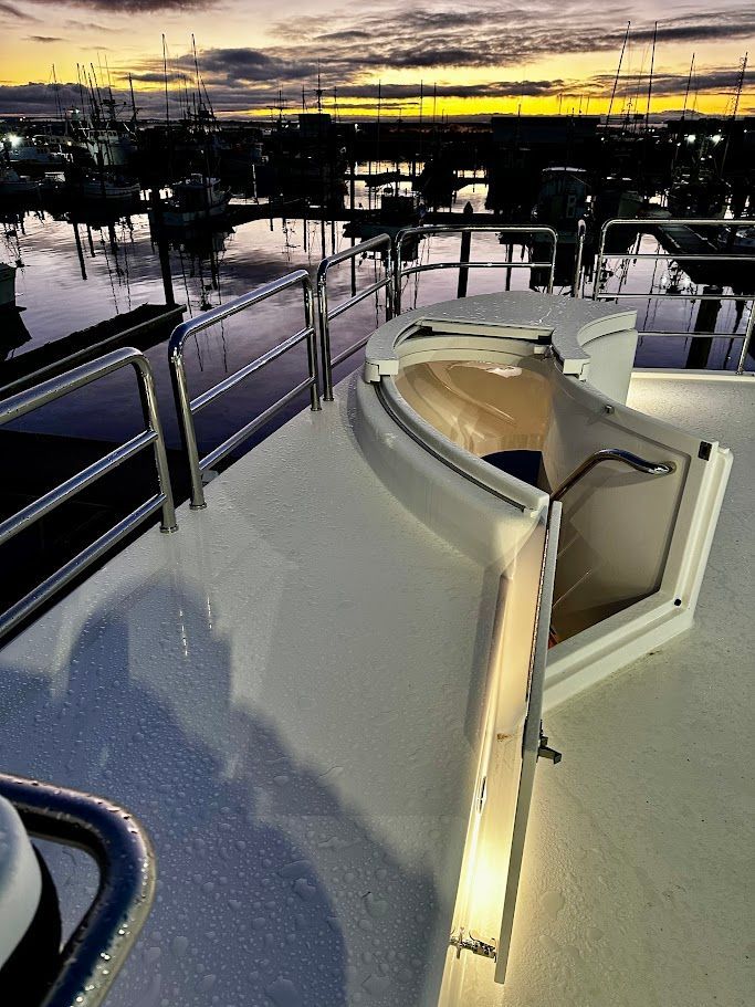 Stainless steel railings by Tanner Manufacturing on a Westport yacht. 