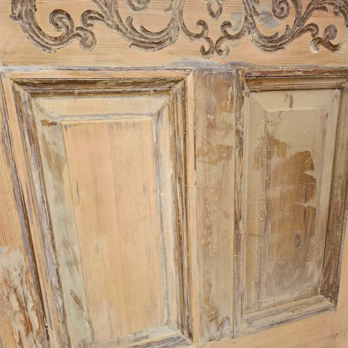 DOOR REFURBISHMENT AND PAINTING