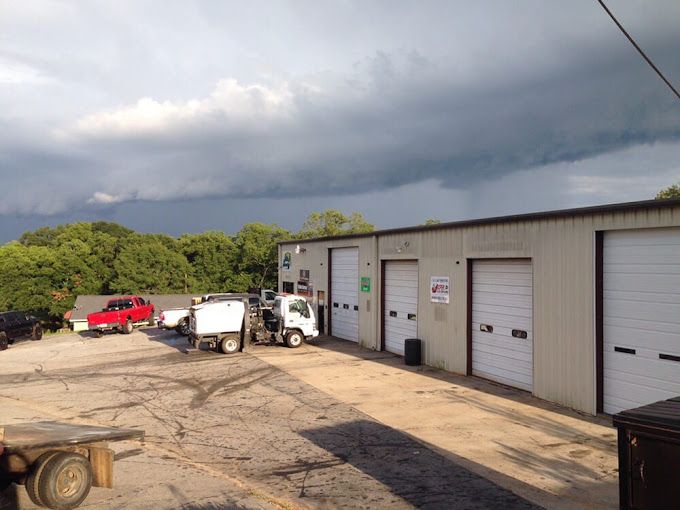 J&J Automotive Shop