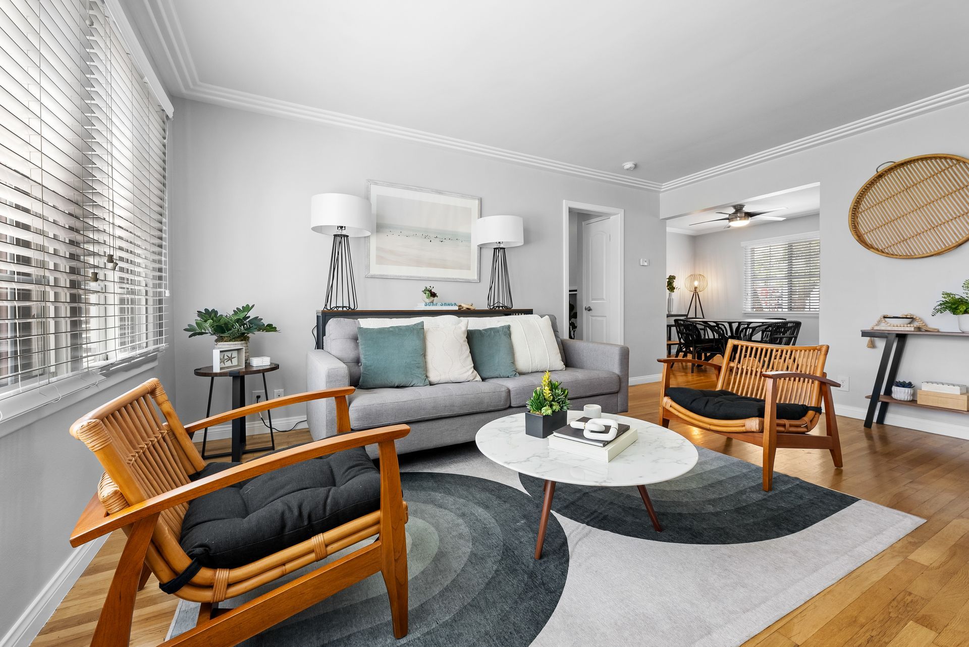 Sliding Photo Gallery Displaying Apartment Interior Amenities