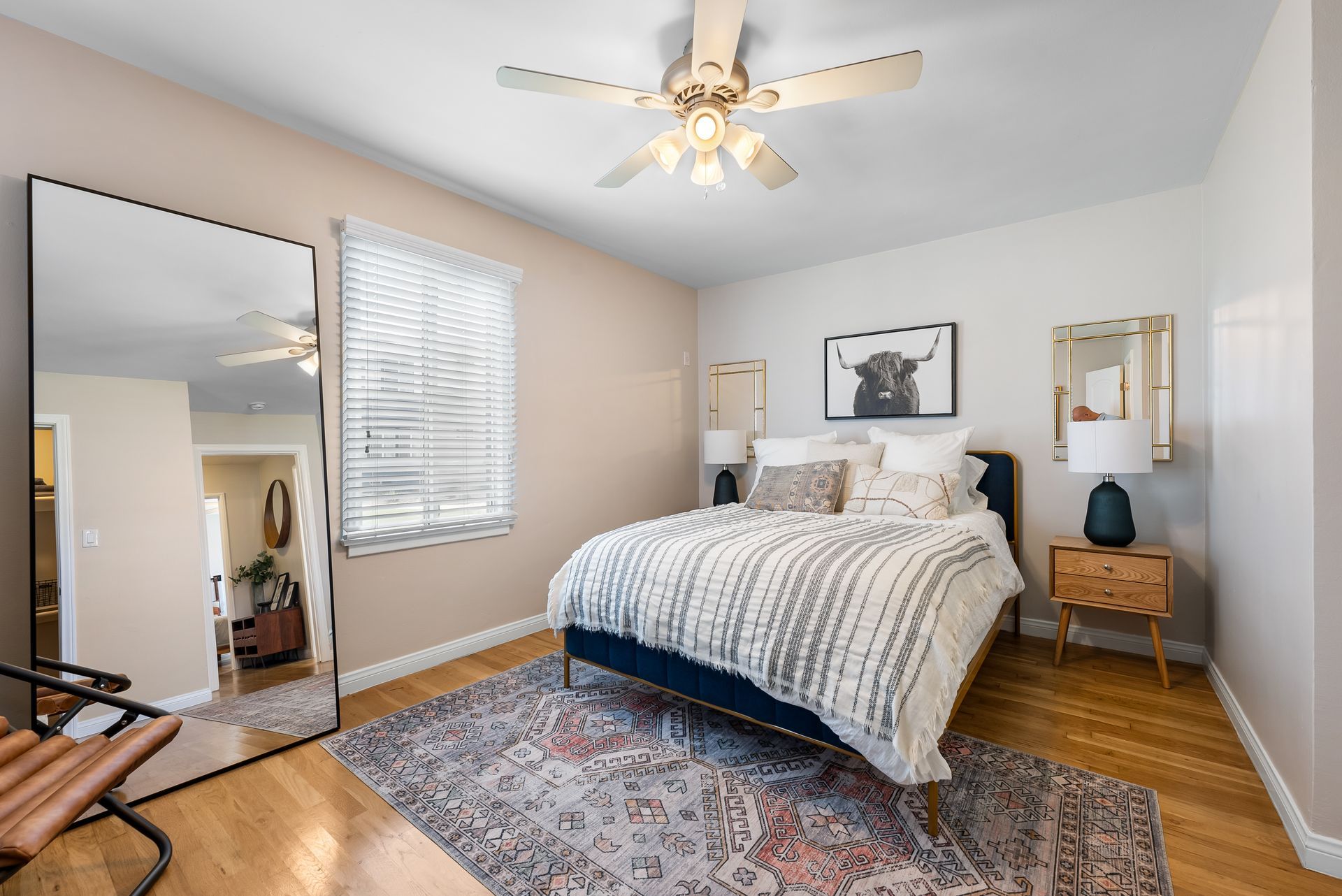 Interior photo of bedroom with furniture