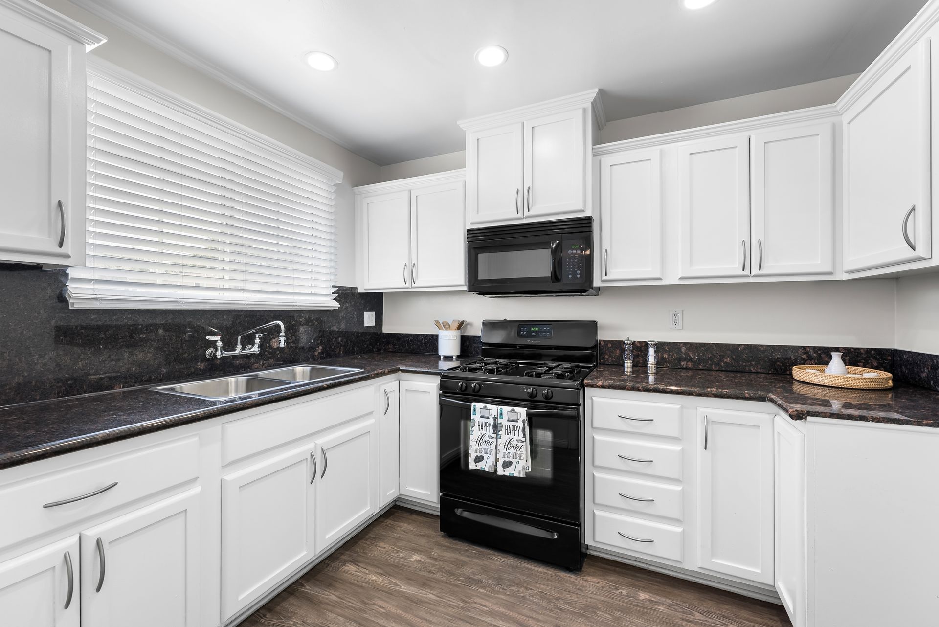 Interior photo of kitchen