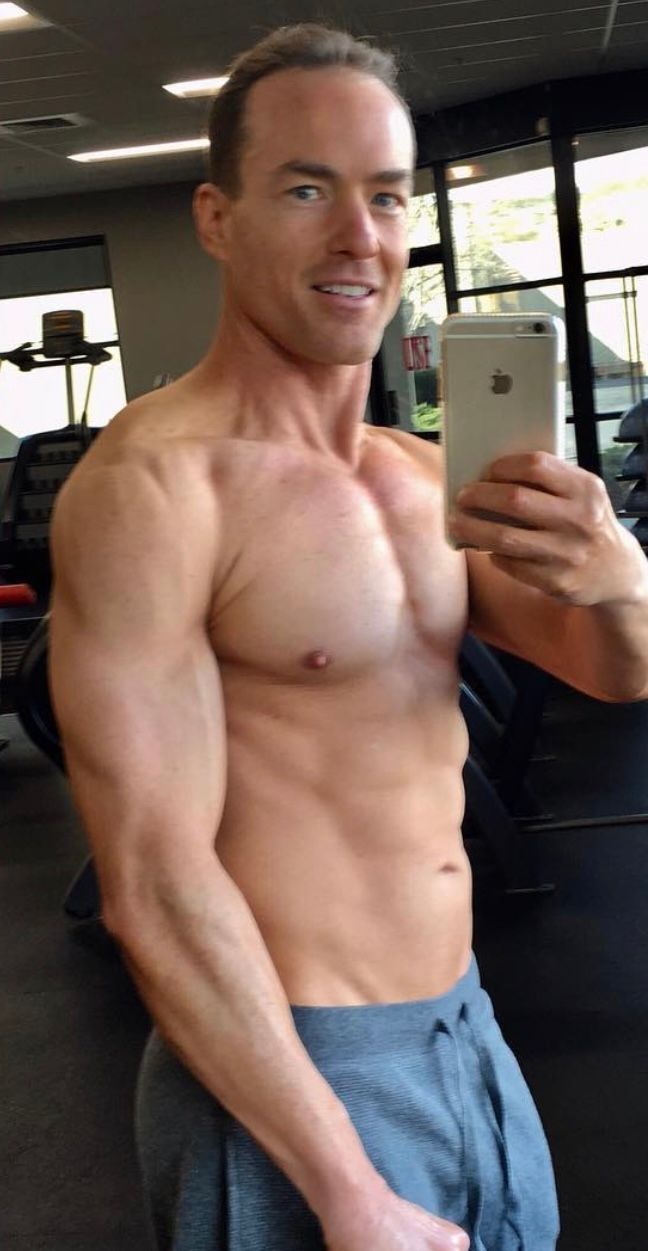 8 Week Transofrmation, Gym routine, lose weight, gain muslce, fat loss, Best gym near me, El dorado hills top gym, boxing gym