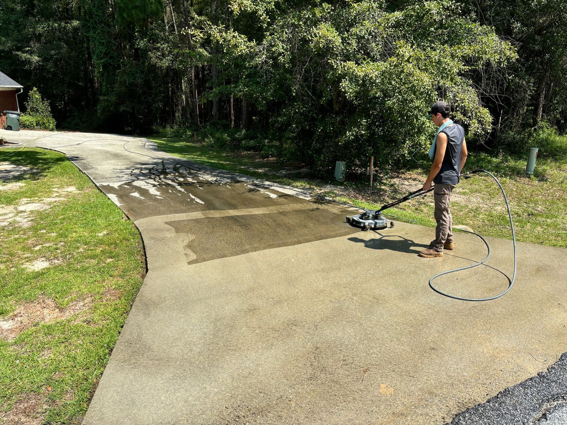 driveway pressure washing
