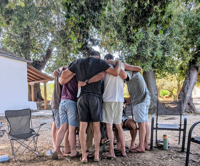 Trauma-informed retreat in a calm natural setting
