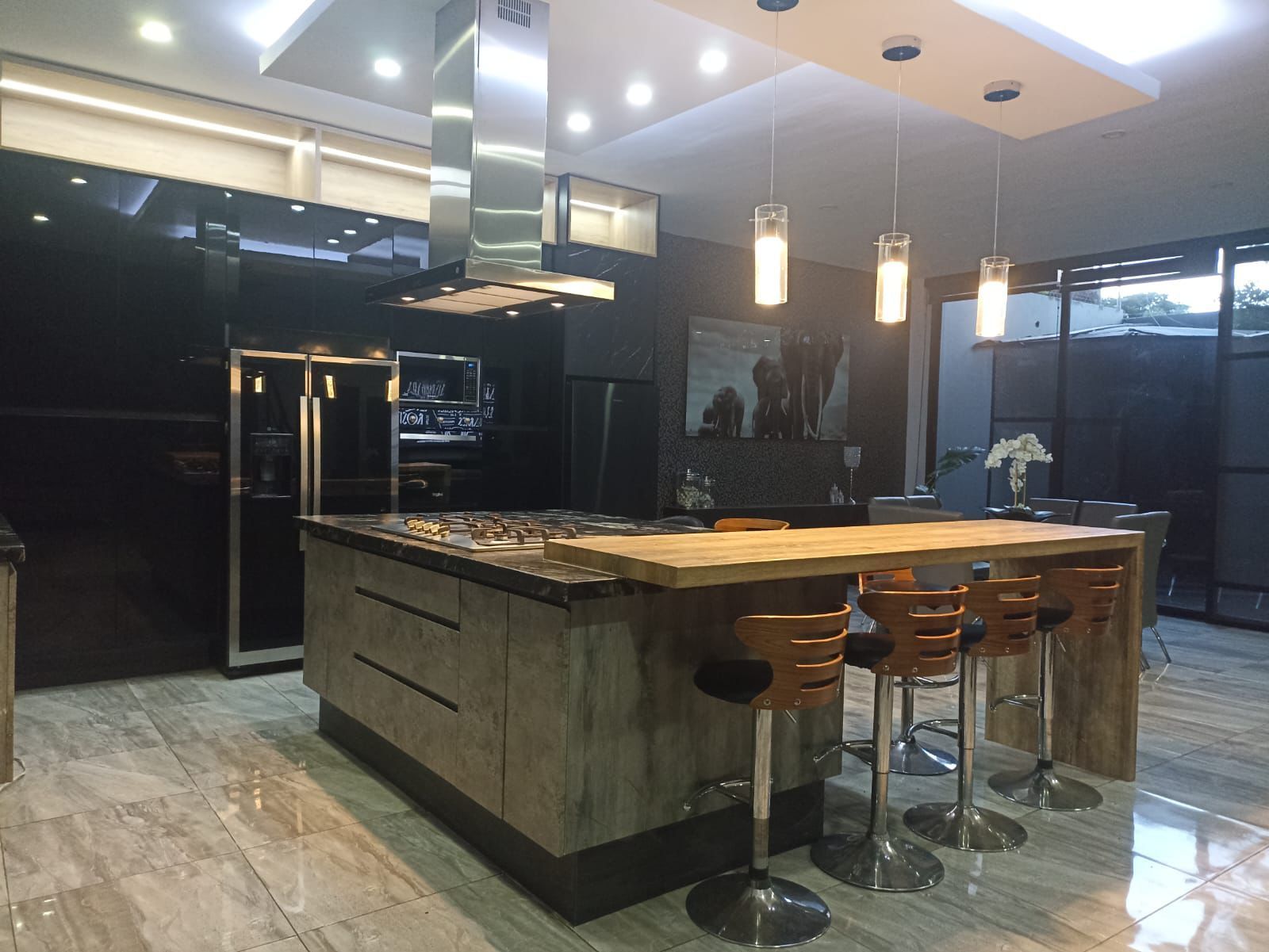 Proyecto de cocina con isla en Guadalajara por CIM Cocinas Integrales Guadalajara