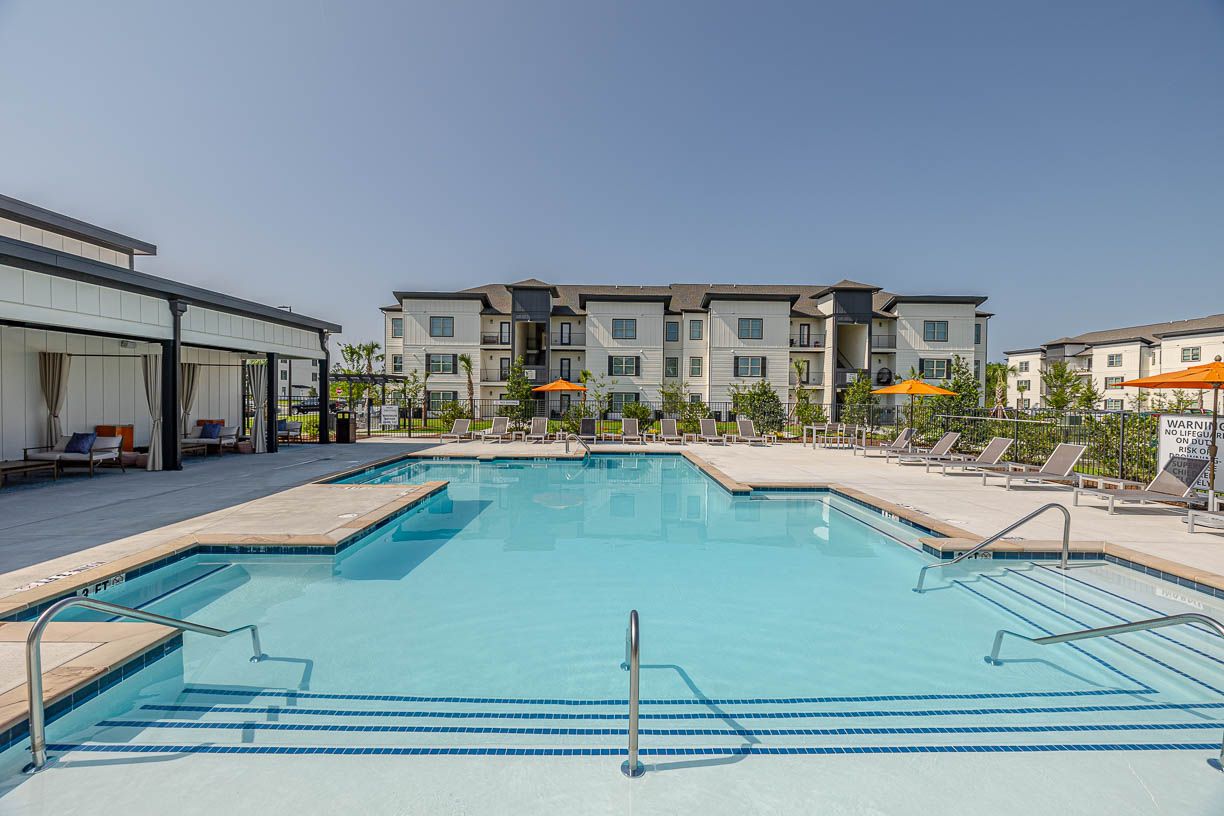 Pointe Grand Kingsland East New Apartments in Kingsland