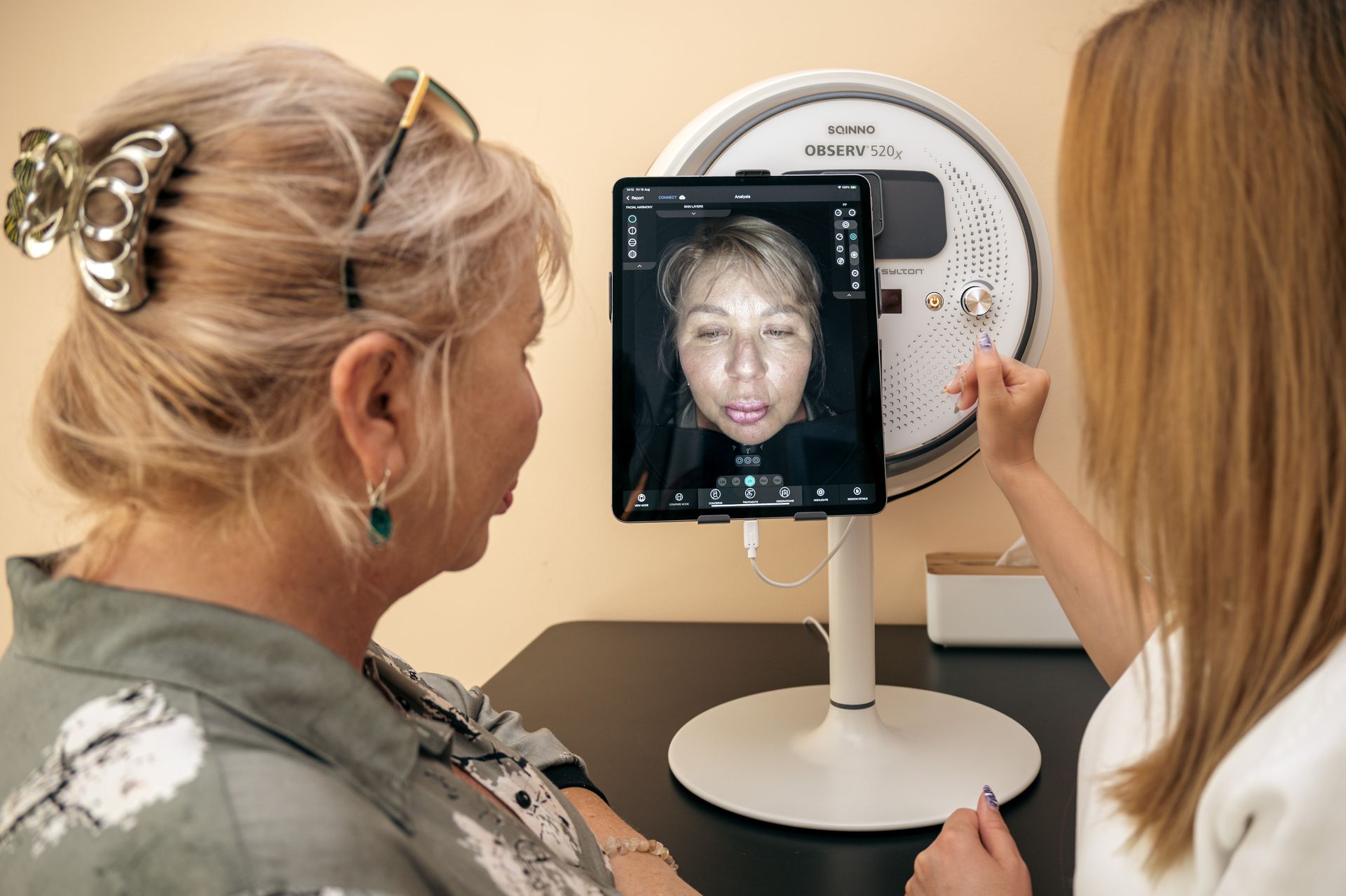 Observe 520X Pro skin analysis Gustil Aesthetics Amsterdam