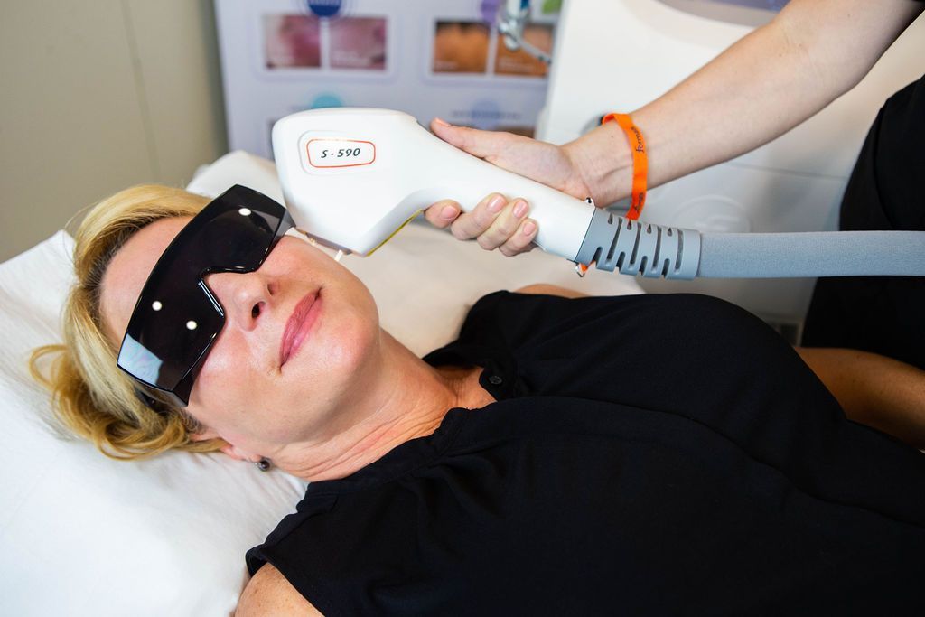 Laserhuidbehandelingen bij Gustil Aesthetics