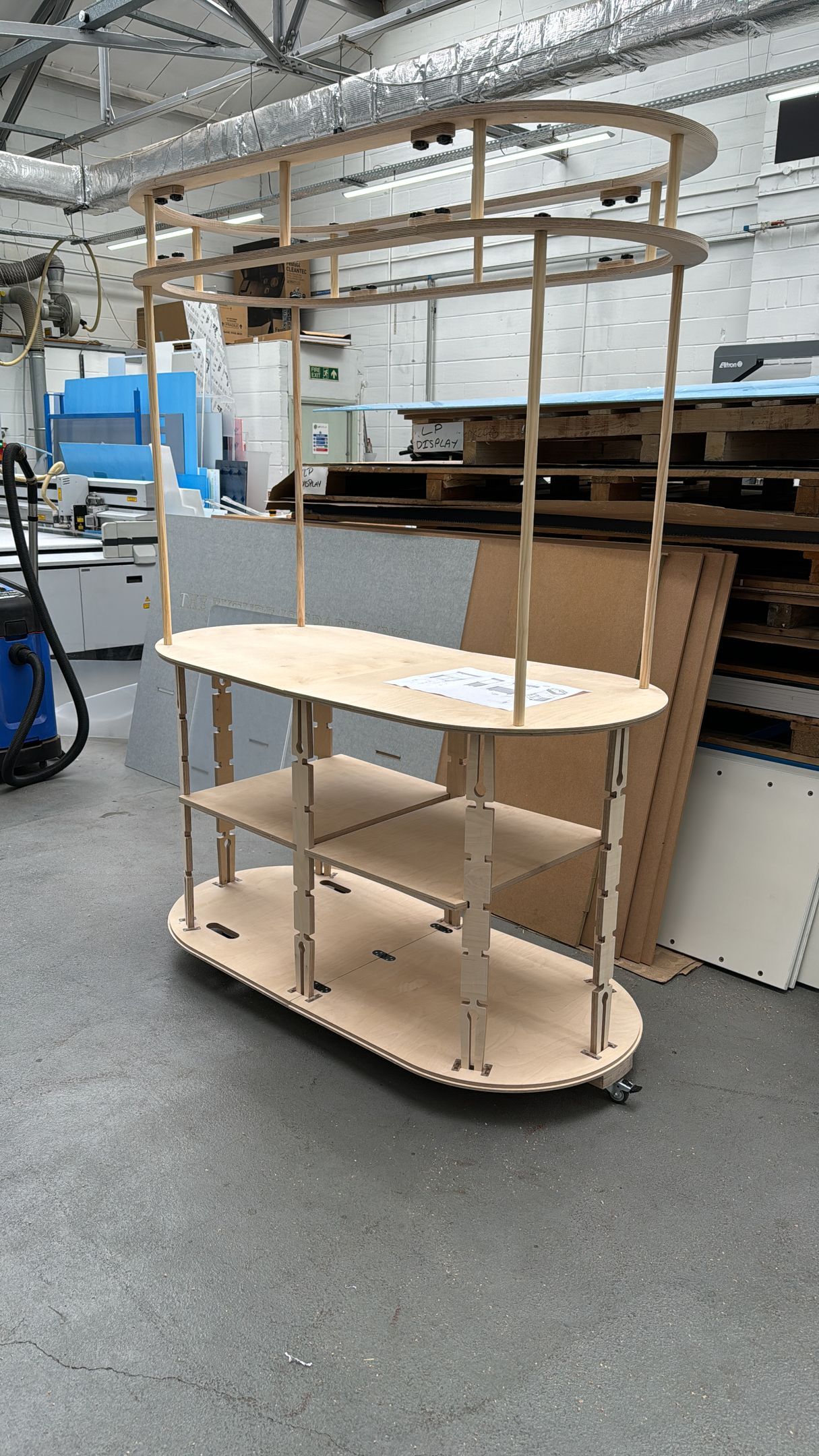 Wooden counter construction