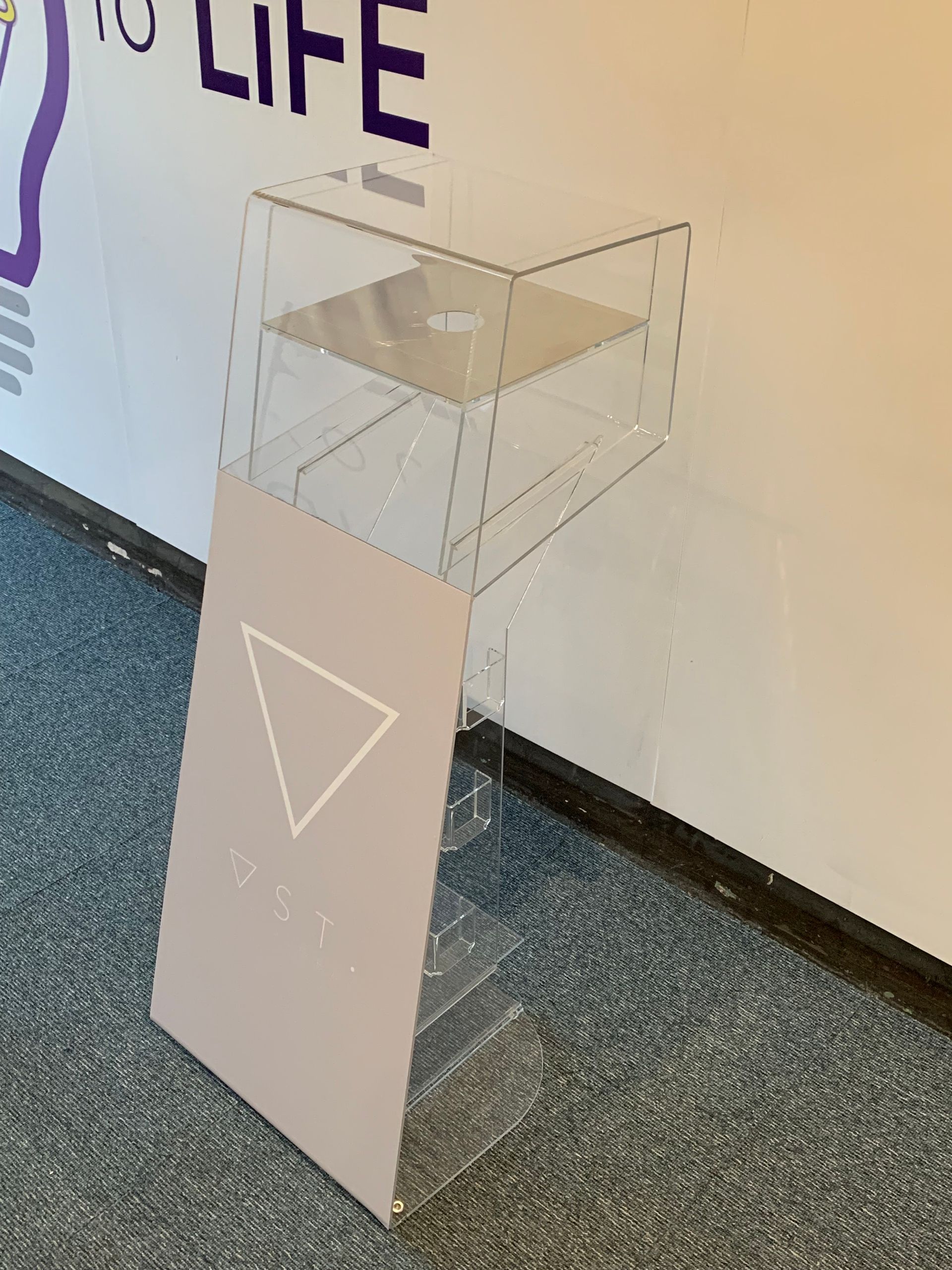 Free standing clear Perspex lectern