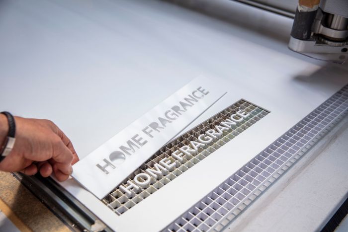 450 watt Euro laser cutting acrylic lettering