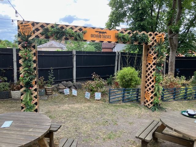 Orchard thieves Printed deck chairs and printed brand panels