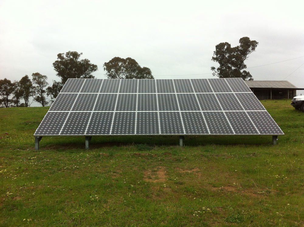 Solar Panels on the Green Field — SOLARCO Central West in Orange, NSW