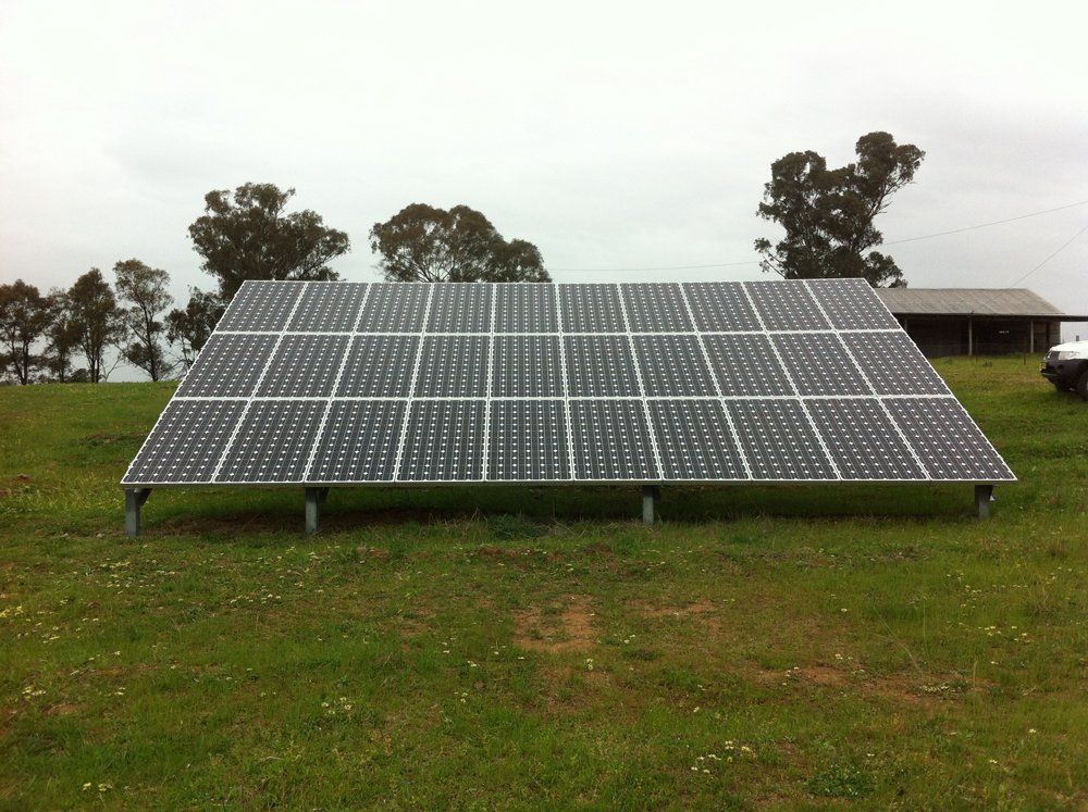 Lots of Solar Panel in the Green Field — SOLARCO Central West in Orange, NSW