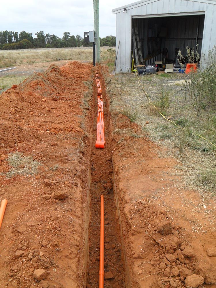 Electric Wires on a Pit — SOLARCO Central West in Blayney, NSW