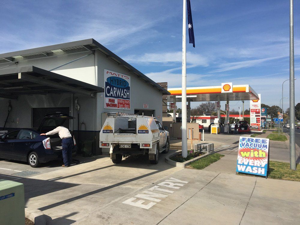 Solar Installer on a Commercial Building — SOLARCO Central West in Blayney, NSW