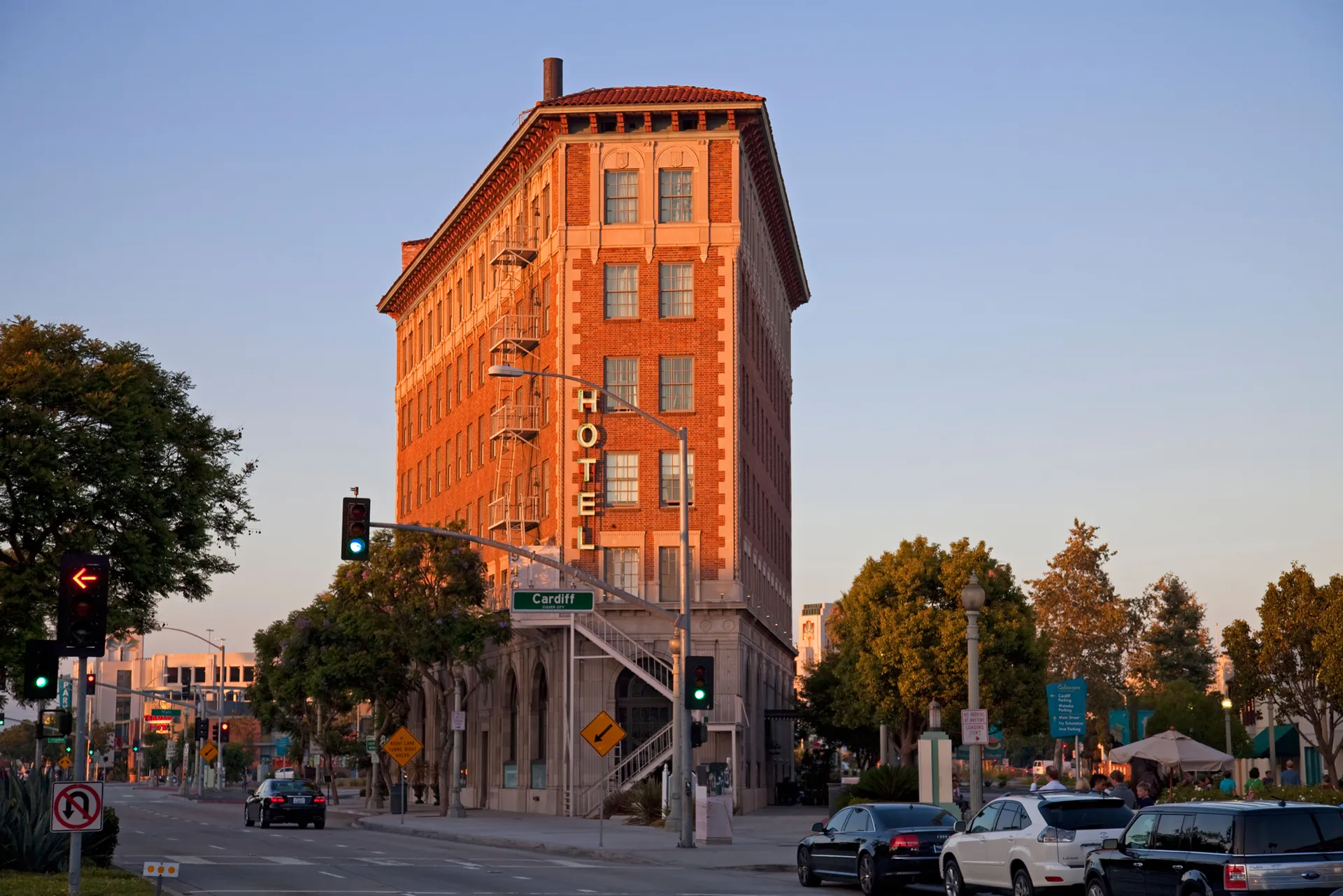 Culver City neighborhood street view for student housing guide