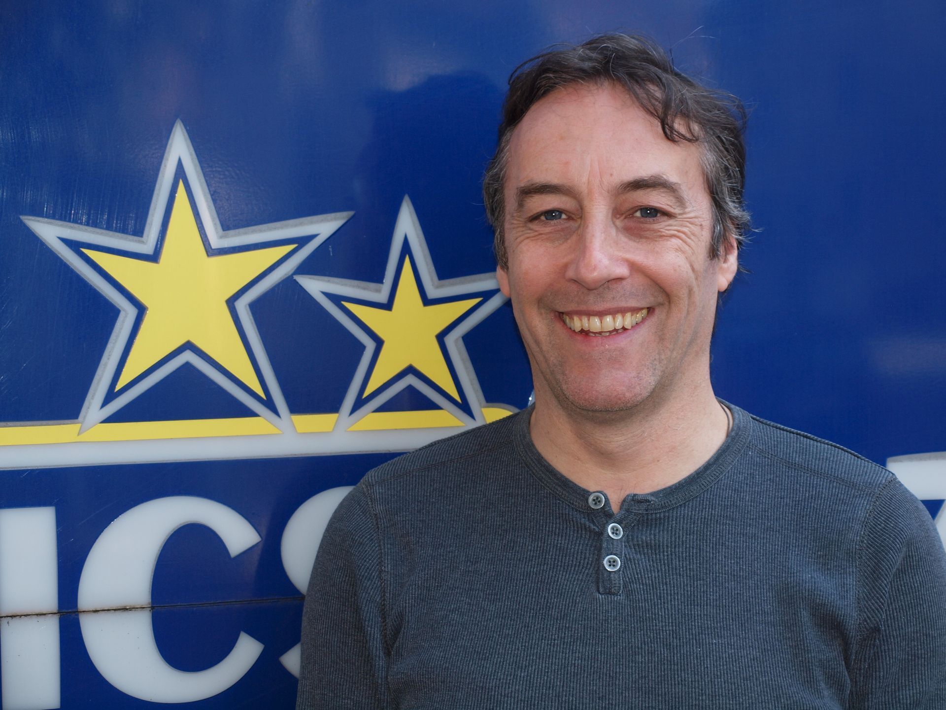 Lorenz Benz – W. Zollinger AG Zürich Premium TV, Hi-Fi und Multimedia Beratung bei W. Zollinger AG Zürich 