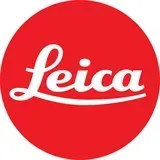 Rotes Leica-Logo in weißer Schrift innerhalb eines roten Kreises.
