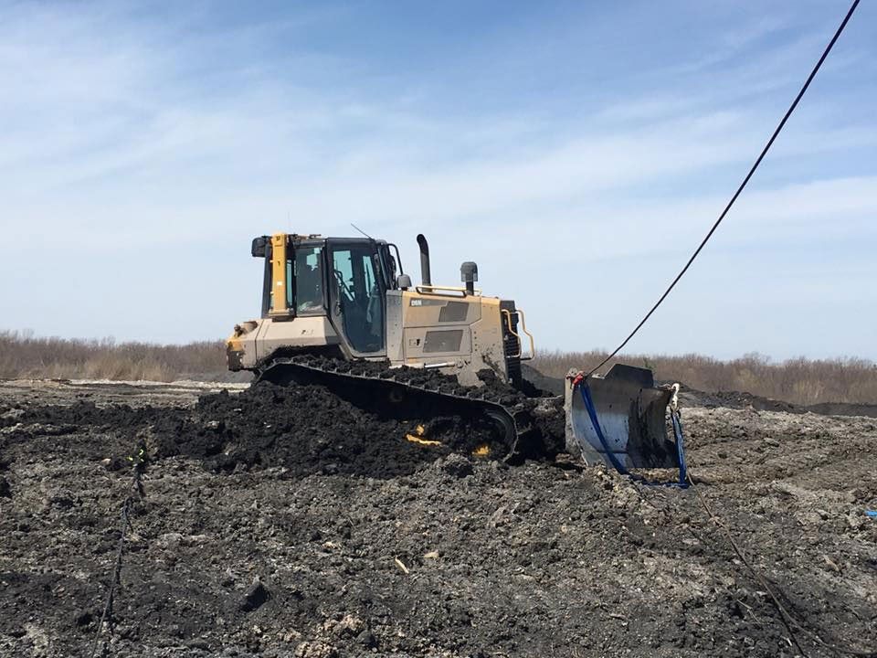Tractor — Green Bay, WI — Glenn’s 24hr Towing