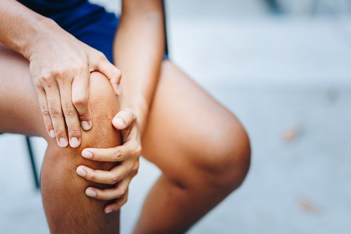 Runner Suffering From Knee Pain in Albany, NY
