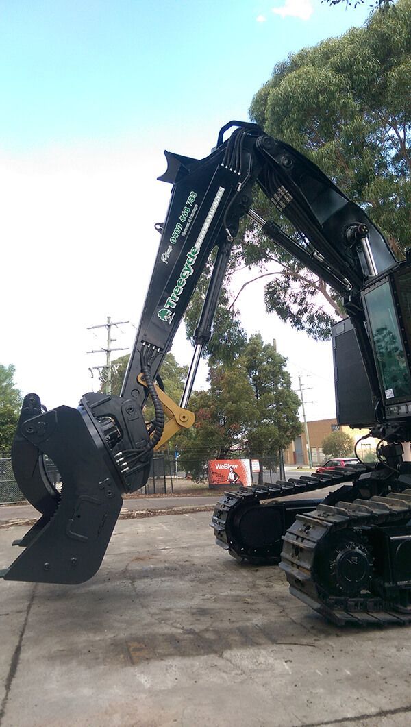 Mechanical stump crushers