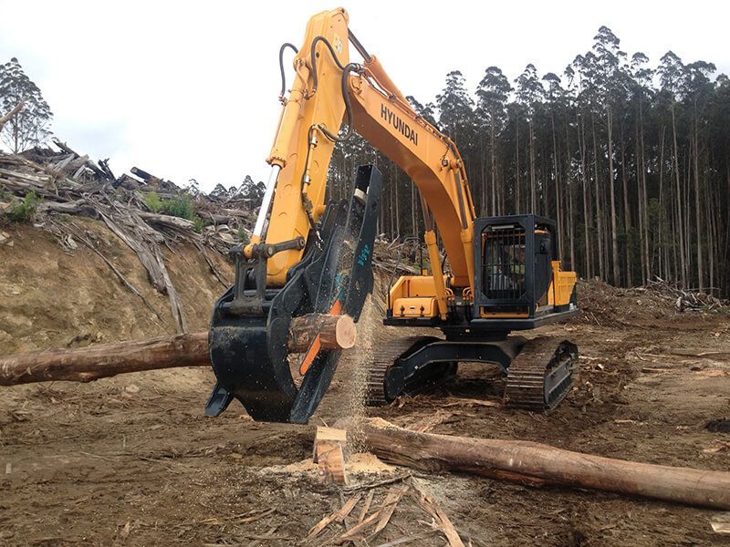 Australian Made Forestry Grab Saw