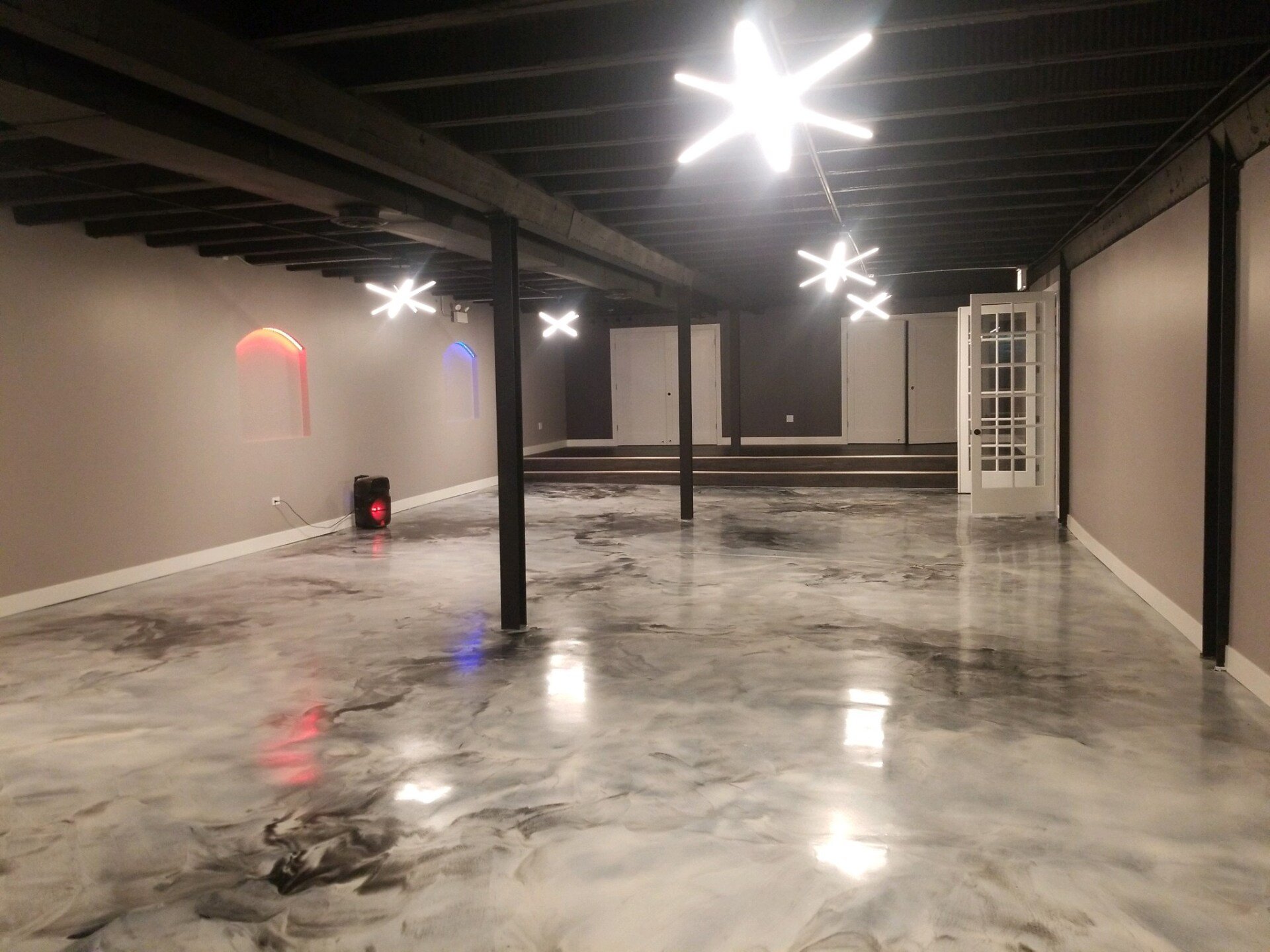 Image showcasing Private Executive Suite & Event Rentals | Zikomo's Suites